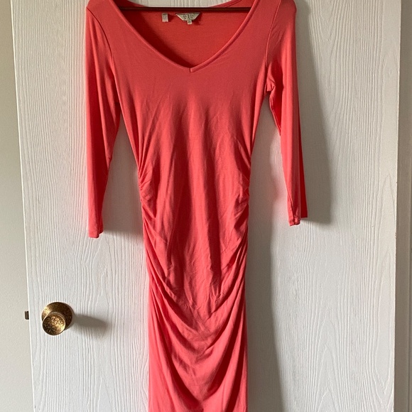 Guess Peach Bodycon Dress with Ruched Sides - Picture 2 of 8